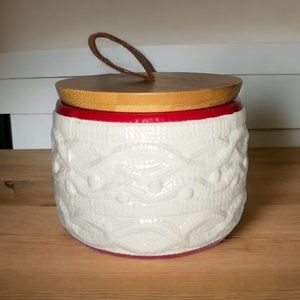 Ceramic Jar Container White Sweater Knit with Wooden Lid